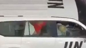 Partidă de amor, filmată într-o mașină oficială a ONU în Israel! Reacția purtătorului de cuvânt după ce a văzut imaginile care au făcut înconjurul lumii