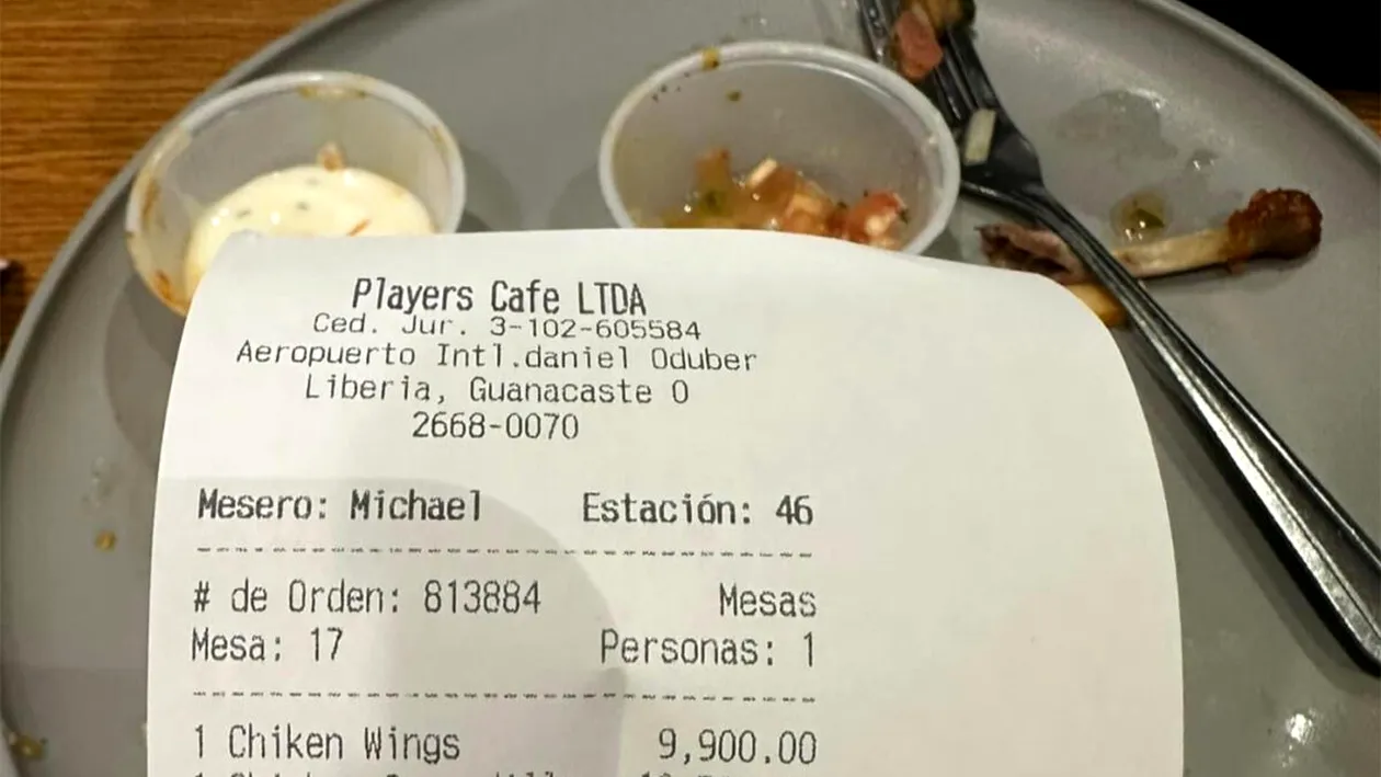 Câți bani a plătit o clientă pentru o porție de aripioare de pui, în restaurant: Aproape că am făcut atac cerebral când am văzut