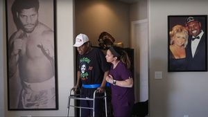 Leon Spinks a murit la vârsta de 67 de ani, după ce s-a luptat cu diferite tipuri de cancer. Fostul campion mondial la box l-a învins pe Muhammad Ali în timpul unui meci