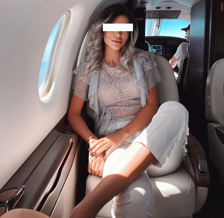 Sexoasa D. ar fi primit inclusiv un Rolex de la V.A., la revenirea la București