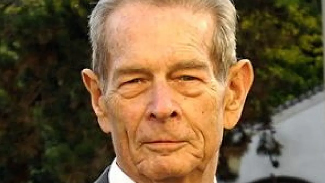 Regele Mihai a primit cea mai buna veste inainte de Craciun! Majestatea Sa a recastigat Castelul de la Savarsin