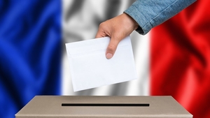 Astăzi francezii îşi aleg preşedintele!