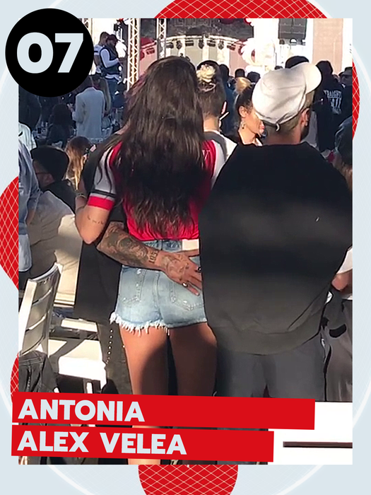 TOP 30 sexy-vedete cu palmele pe fund și săruturi lesby. Cum au fost surprinse Delia Matache, Antonia sau Ruby
