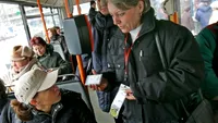 Cum a scăpat de amendă o femeie din Ploiești, prinsă fără bilet în autobuz