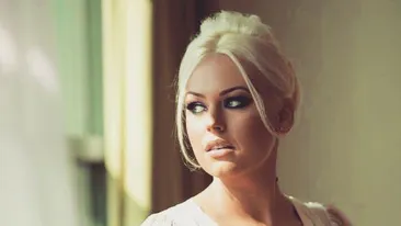 Misha s-a ras în cap! Uite cum arată acum soția lui Connect-R: “Cât curaj ai putut avea...“