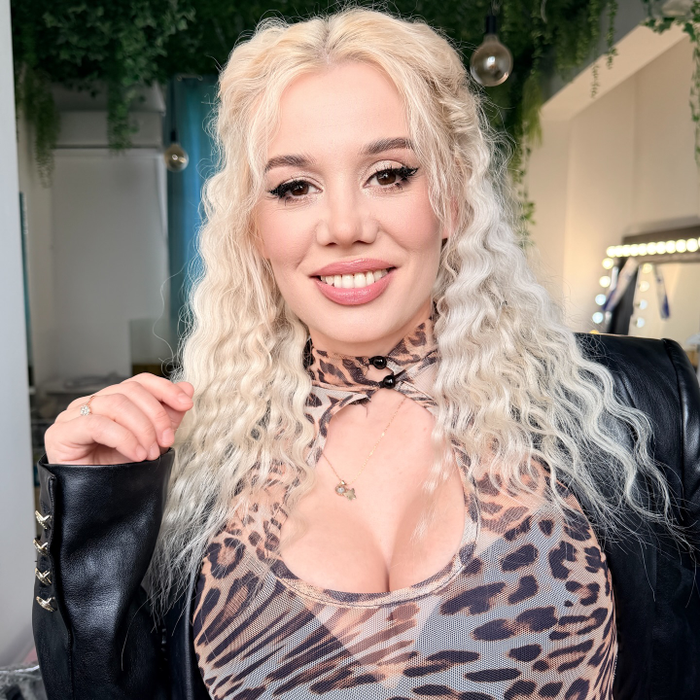 Anisia Gafton, probleme în primul trimestru de sarcină! Cu ce se confruntă blondina