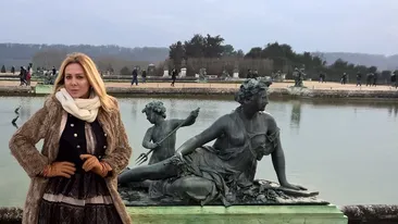 Divortata… si deja cuplata?! Dana Savuica, escapada in orasul indragostitilor