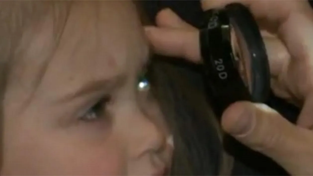 Facebook-ul i-a salvat viata! Ce a aflat o mama, dupa ce a postat pe internet o poza cu fetita ei de trei ani