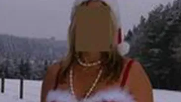 O femeie in toata firea s-a dezbracat complet si a facut asta in creierul muntilor! Romanca face senzatie pe net