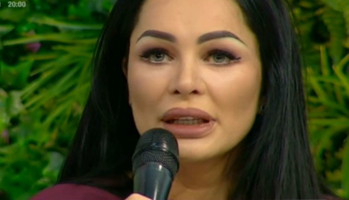 Brigitte Năstase, în lacrimi la tv: „ M-am pocăit şi l-am cunoscut pe Iisus. Nu sunt fericită… Eu nu sunt căsătorită cu Ilie în faţa lui Dumnezeu”