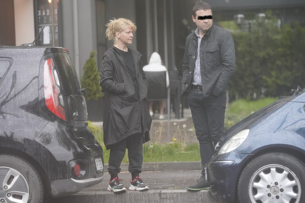 Dana Nălbaru, la o discuție “între patru ochi” cu “sosia” lui Vasile din Las Fierbinți
