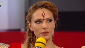 S-a rupt lantul de iubire? Vantur nu l-a mai vazut pe Salman Khan din iarna! E trasa la fata si are cearcane vinetii si adanci