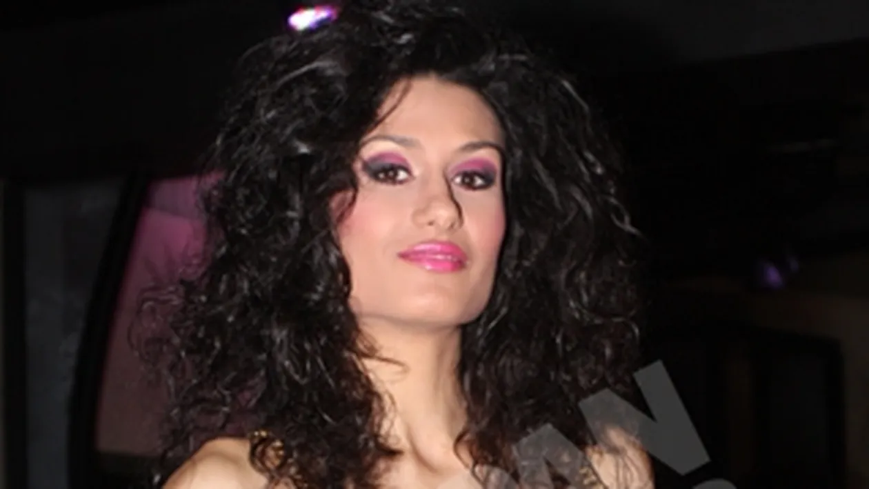 Alice Martinov: Primul sarut a fost la 17 ani! Era un baiat frumos