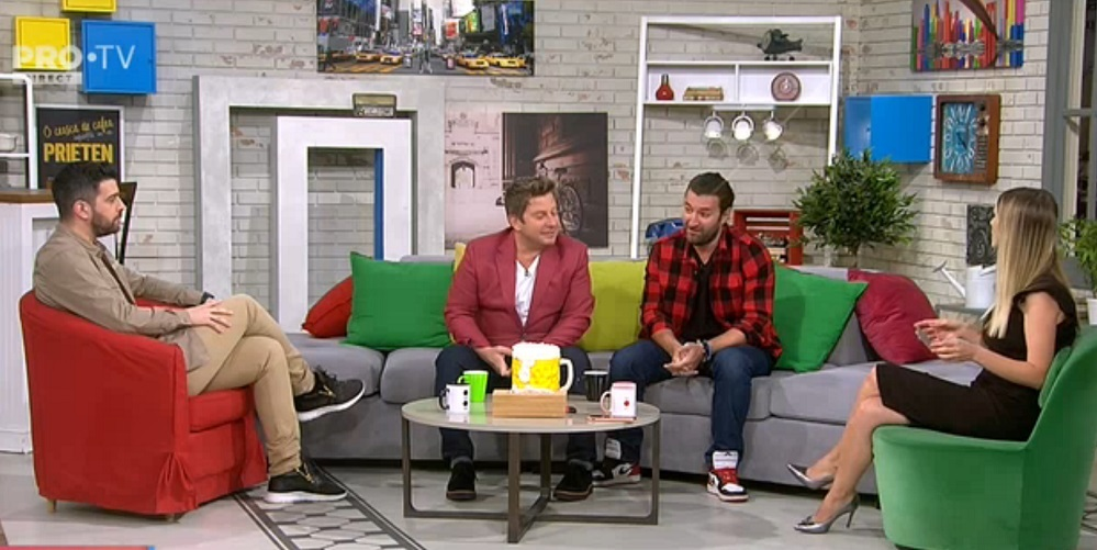 Smiley, prima apariţie la TV după ce s-a întors din vacanţa de vis cu Gina Pistol: “Suntem, oficial, o familie”