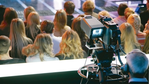 Nu e banc! Câți lei câștigă "aplaudacii" de la Românii au Talent de la Pro TV