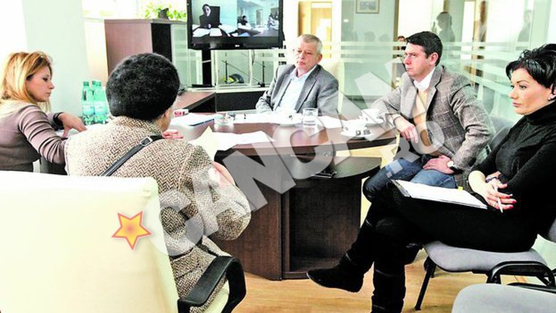 Sambata, Sorin Oprescu a primit in audienta 21 de bucuresteni! Edilul Capitalei "se odihneste" in weekend prin munca, la primarie