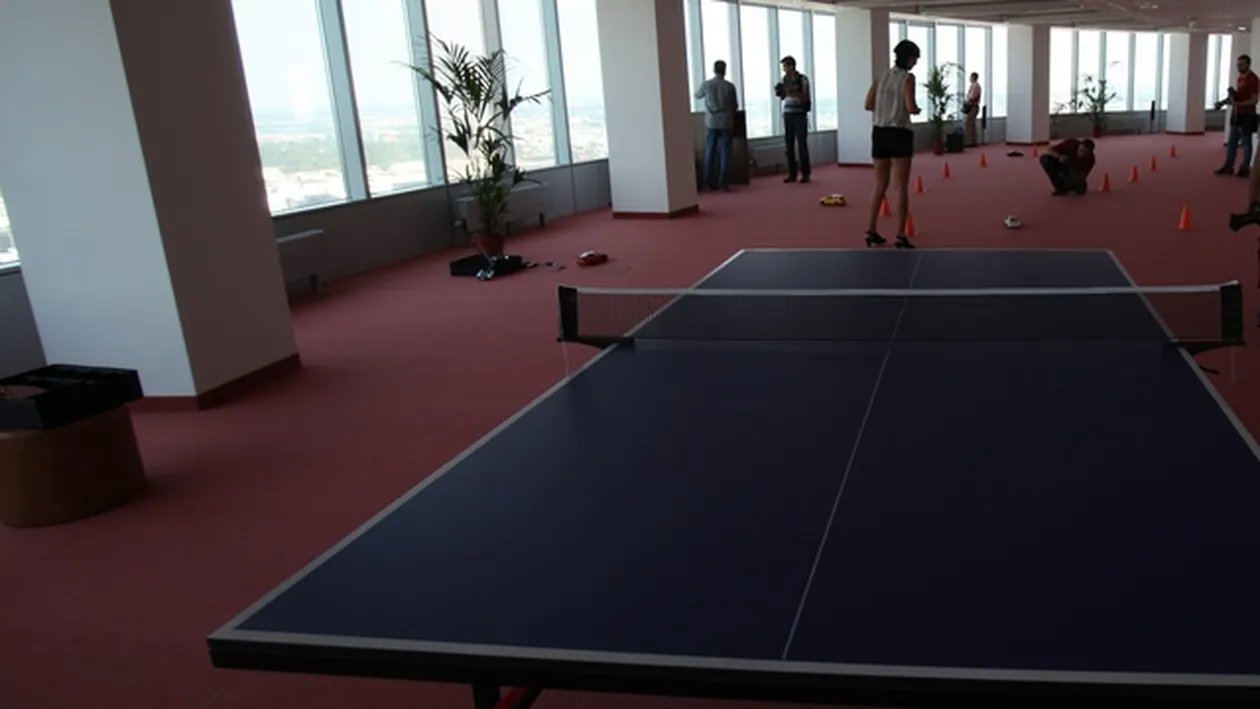 Experienta unica la nivel national! Intra sa vezi cum arata Bucurestiul de la etajul 34!