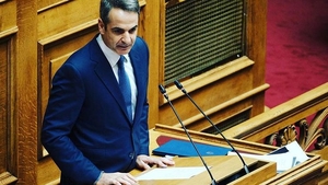 Premierul Greciei avertizează cu privire la nerespectarea izolării: „Dacă ne vom destinde vom plăti pentru asta”