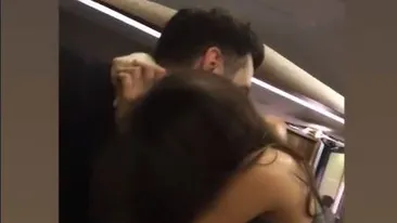 Alex Pițurcă a cerut-o de soție pe Cristina ICH chiar de ziua ei! I-a pus inelul pe deget! Imagini emoționante