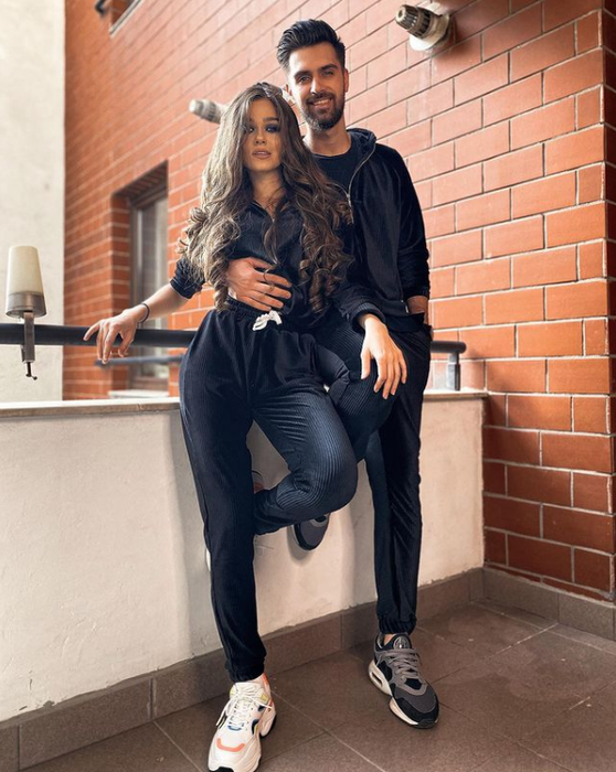 Theo Rose, anunț surprinzător! Ce le-a transmis artista fanilor: „Mi-am făcut un nou gagic”