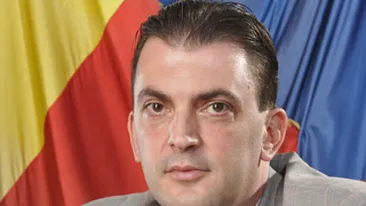 Tinerii liberali din sectorul 6 au deszapezit casele batranilor din Vrancea