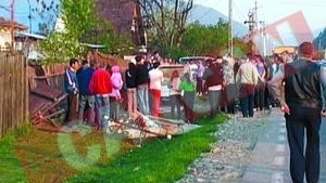 Omorate in fata casei