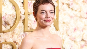 Cum arată „rochia popcorn”, cu care Emma Stone a făcut furori pe covorul roșu. Imaginile cu actrița au devenit virale