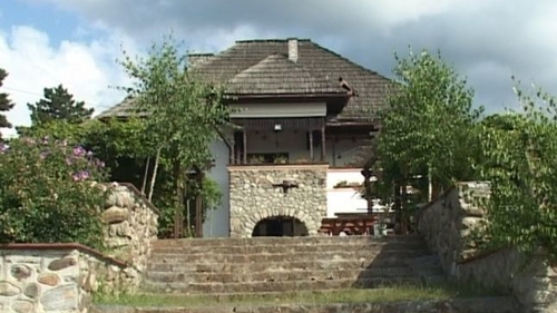 O stradă din satul gorjean Dobriţa va purta numele Regelui Mihai! Motivul pentru care s-a decis asta