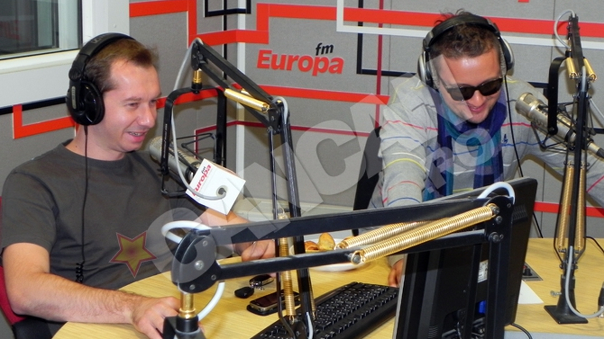 A pus monopol pe microfonul de la Europa FM! Brenciu a dat buzna peste George Zafiu
