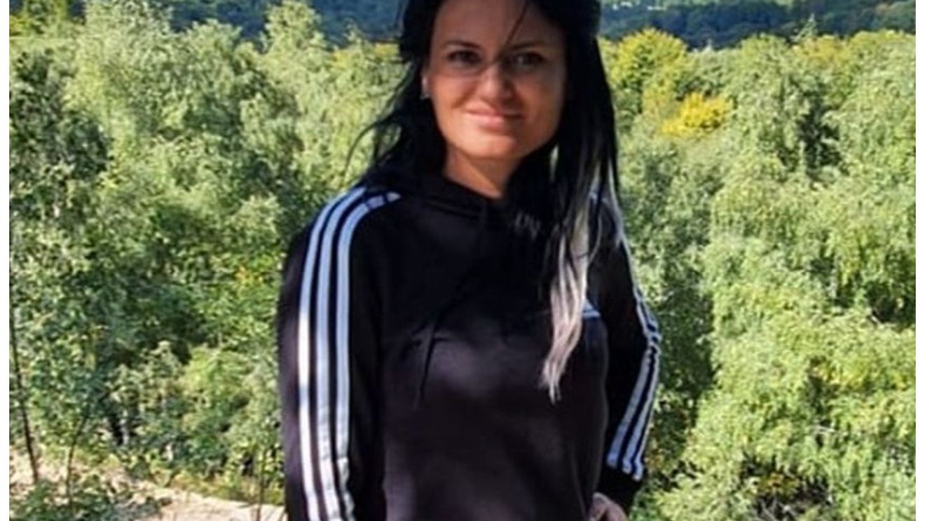 Ea este polițista din Buzău care s-a împușcat în cap. Ce a făcut Cecilia, cu doar câteva ore înainte de a recurge la gestul extrem