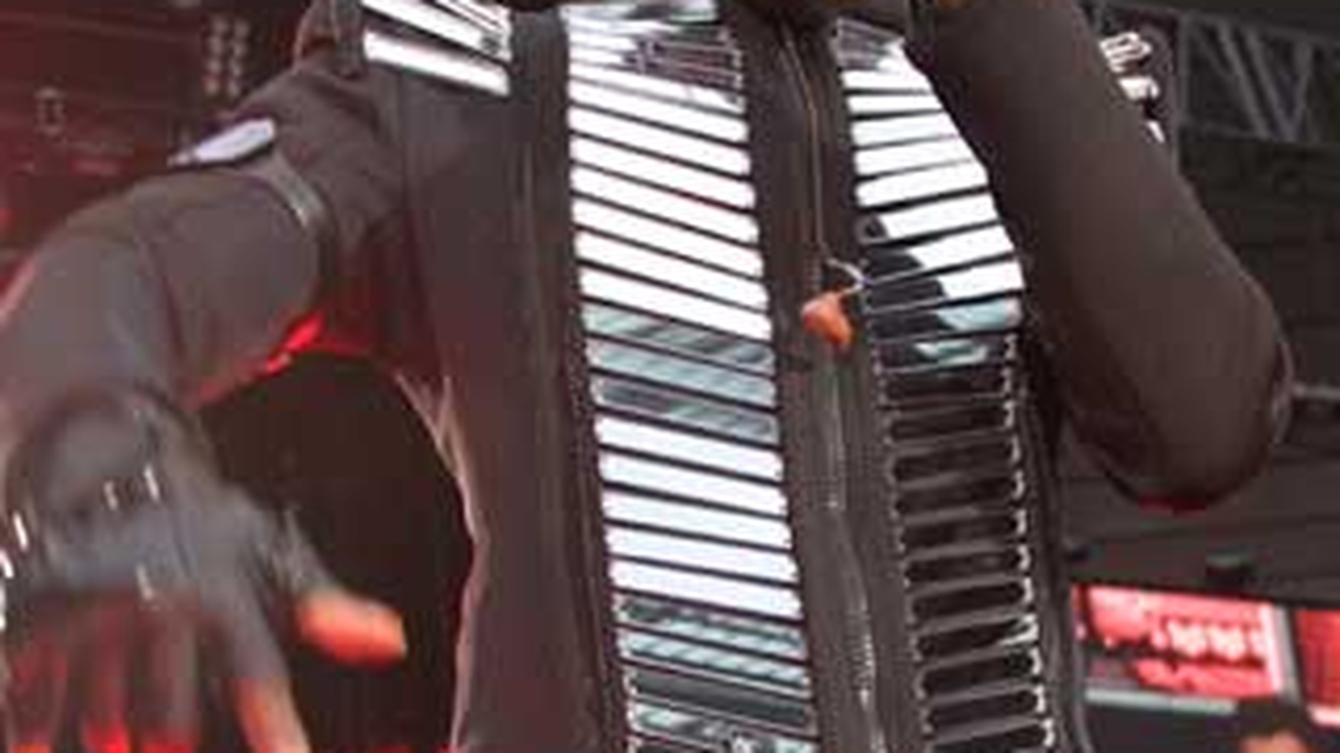 Will.i.am s-a ranit in timpul filmarilor pentru ultimul sau videoclip!