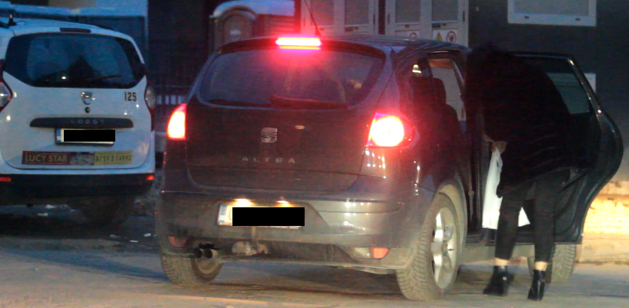 După ce a terminat munca şi-a lăsat o colegă acasă