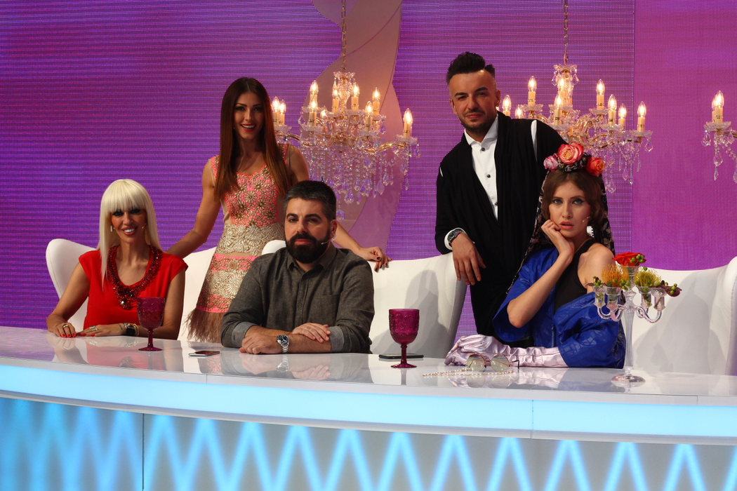 ILINCA VANDICI s-a întors din vacanţă şi povestit TOT: ”Ne-am… ”