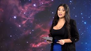 Horoscop 14 decembrie 2025. Zodia care este rănită de persoana iubită