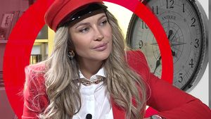 Lora prefațează nunta anului 2024, cu Ionuț Ghenu, însă motivul pentru care o fac abia acum este terifiant! "Nu voiam să mă mărit în anul în care a murit mama!"