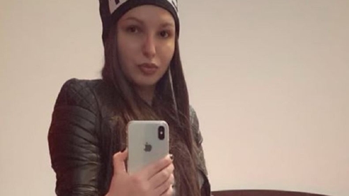 Jojo este însărcinată! Fosta concurentă de la ”Insula Iubirii” și-a pozat burtica de graviduță