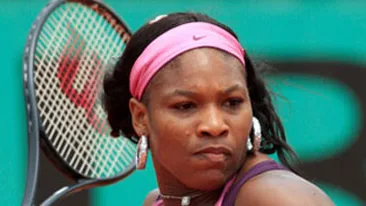 Serena Williams rateaza trei turnee pentru ca a calcat pe cioburi la restaurant