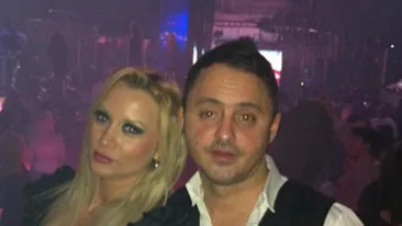 Simona Trasca a gasit iubirea de Valentine's Day! A agatat in club si ii sta bine cu el!