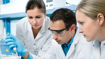 In Romania mor sase femei pe zi din cauza cancerului de col uterin