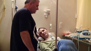 Povestea cutremurătoare a poliţistului băgat în comă de interlopul ”Danezu’“. A dat primele semne de viaţă după 7 ani: ”Pare că ne aude, însă…”