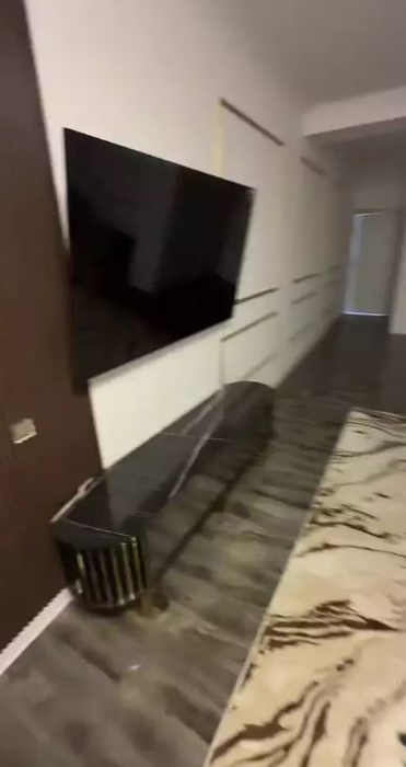 Cum arată palatul lui Tzancă Uraganu’ de la Ploiești. Are 2 etaje și 600 de metri pătrați!