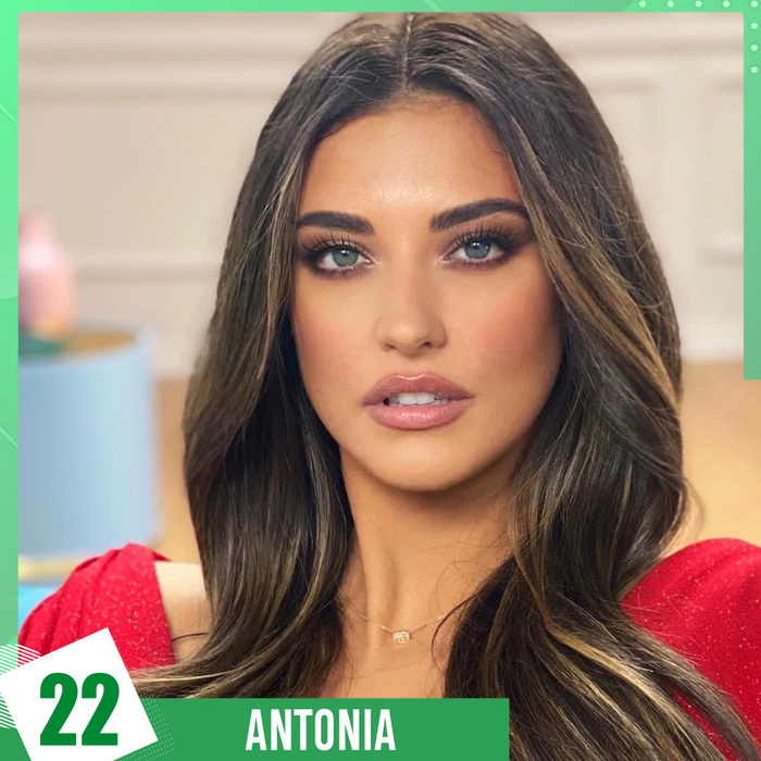 Pe Insta păpușă, pe stradă mătușă! Top 40 sexy-vedete “Cu mască, fără mască”. Pe ce locuri sunt Inna, Vica Blochina ori Daniela Gyorfi