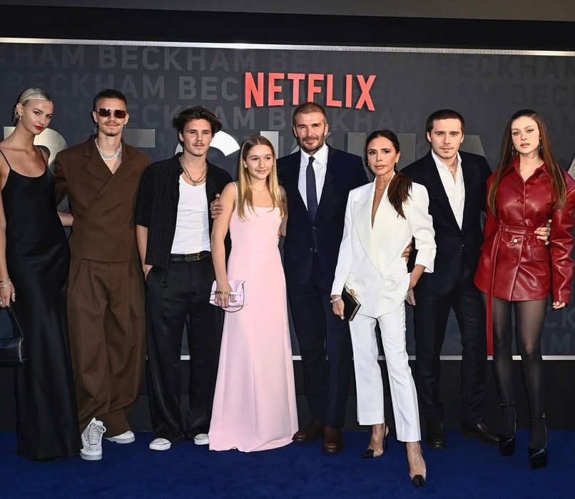 Fosta ”noră” a Victoriei Beckham intervine în scandalul momentului. Detalii neștiute din familia Beckham