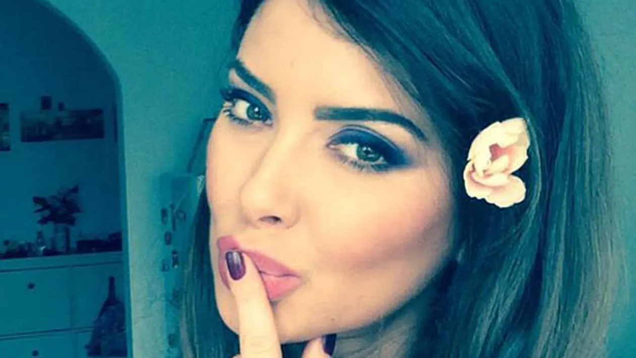 Neglijenta aproape fatala a unei sexy prezentatoare TV! Ce a facut la volan desi stia foarte bine ca este in masina cu copilul!