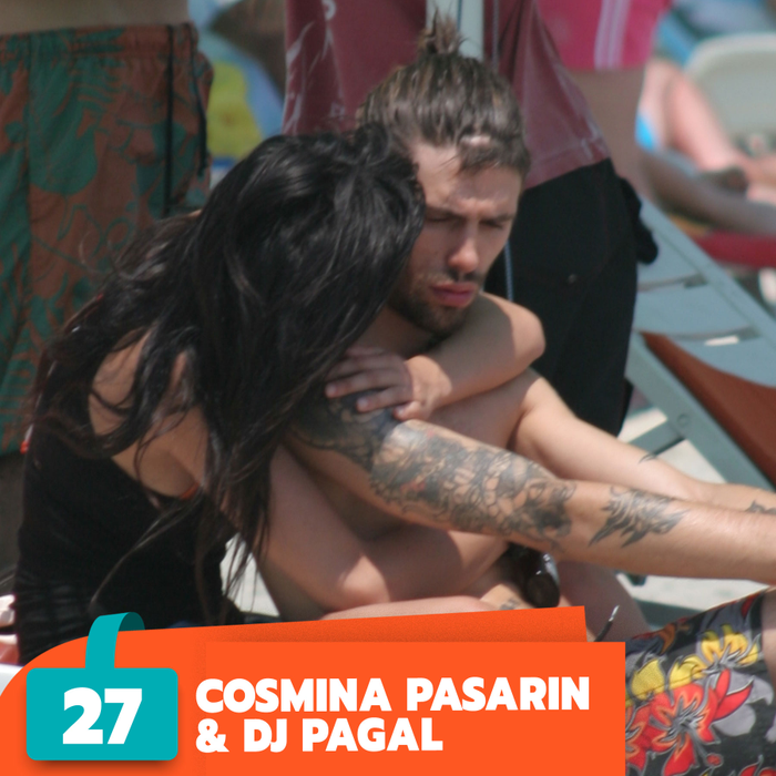 Top 30 vedete care se sărută pasional, pe plajă și în mare. Ele sunt „bunăciunile” care s-au „dezbrăcat” de orice inhibiție!