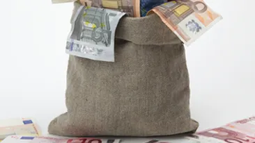 VIDEO Jefuiti la drumul mare de 900.000 de lei