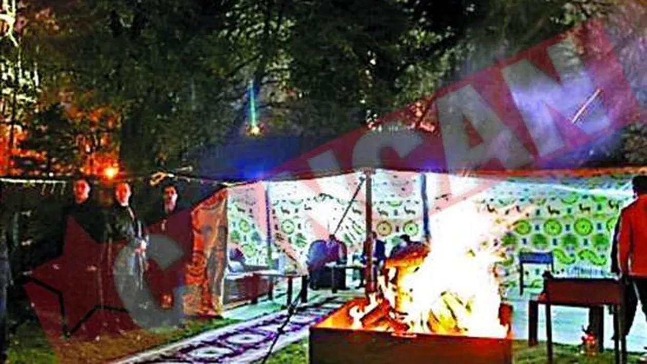 Mireille Mathieu le-a cantat lui Putin si Gaddafi