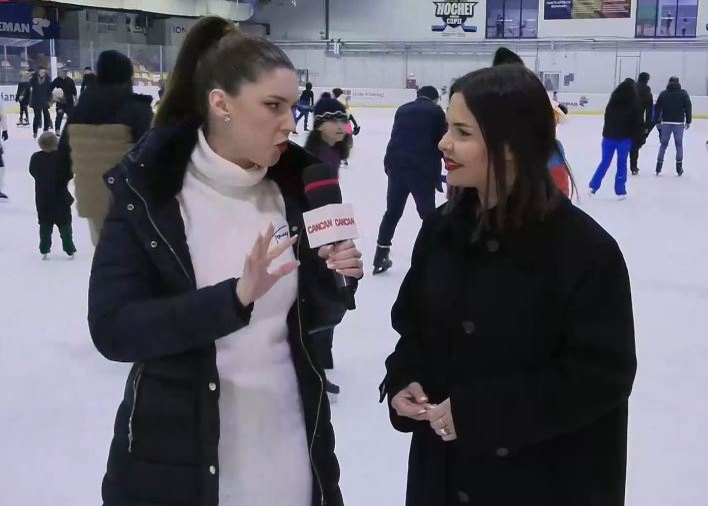 Andreea Popescu are trei copii și susține că abia așteaptă să îi vadă pe gheață