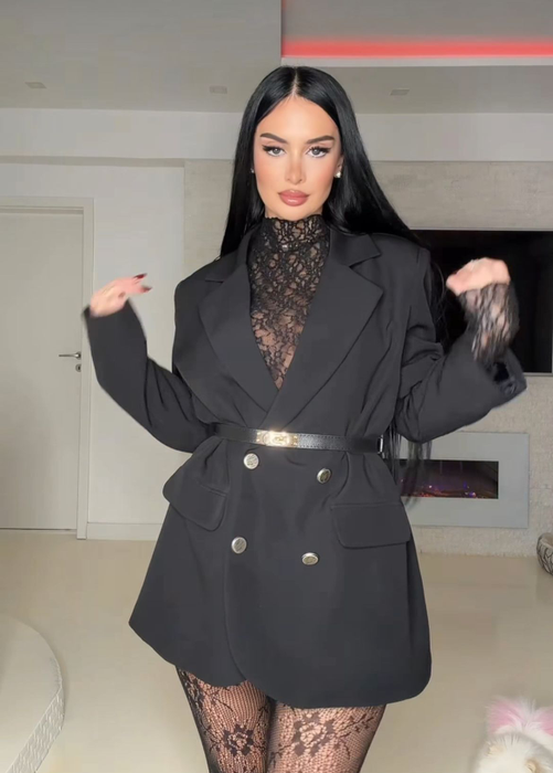 Cine e invitata de la nunta lui Dorian Popa care a întors toate privirile. S-a fotografiat lângă bolizii influencerului