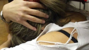 Scrisoarea tulburătoare a unei adolescente violate pentru CANCAN.RO: “Sunt depresivă, viaţa mea e un coşmar!”